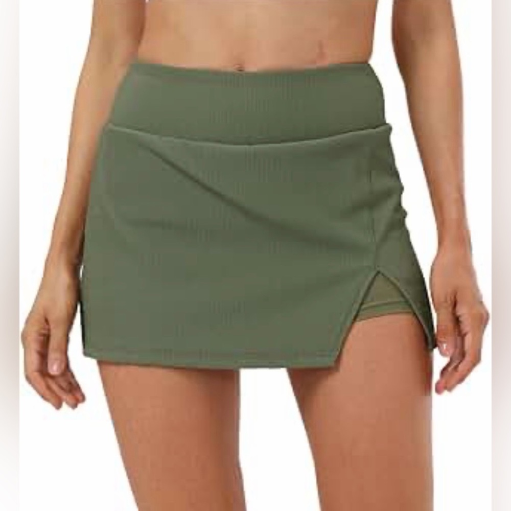 **NWT** Aerie Olive Green Athletic Skort